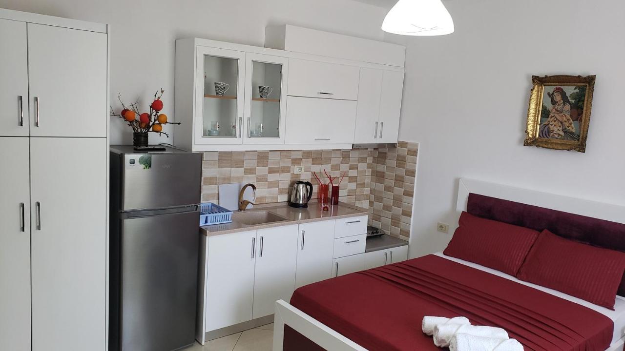 Guesthouse Shehu Ксамил Экстерьер фото