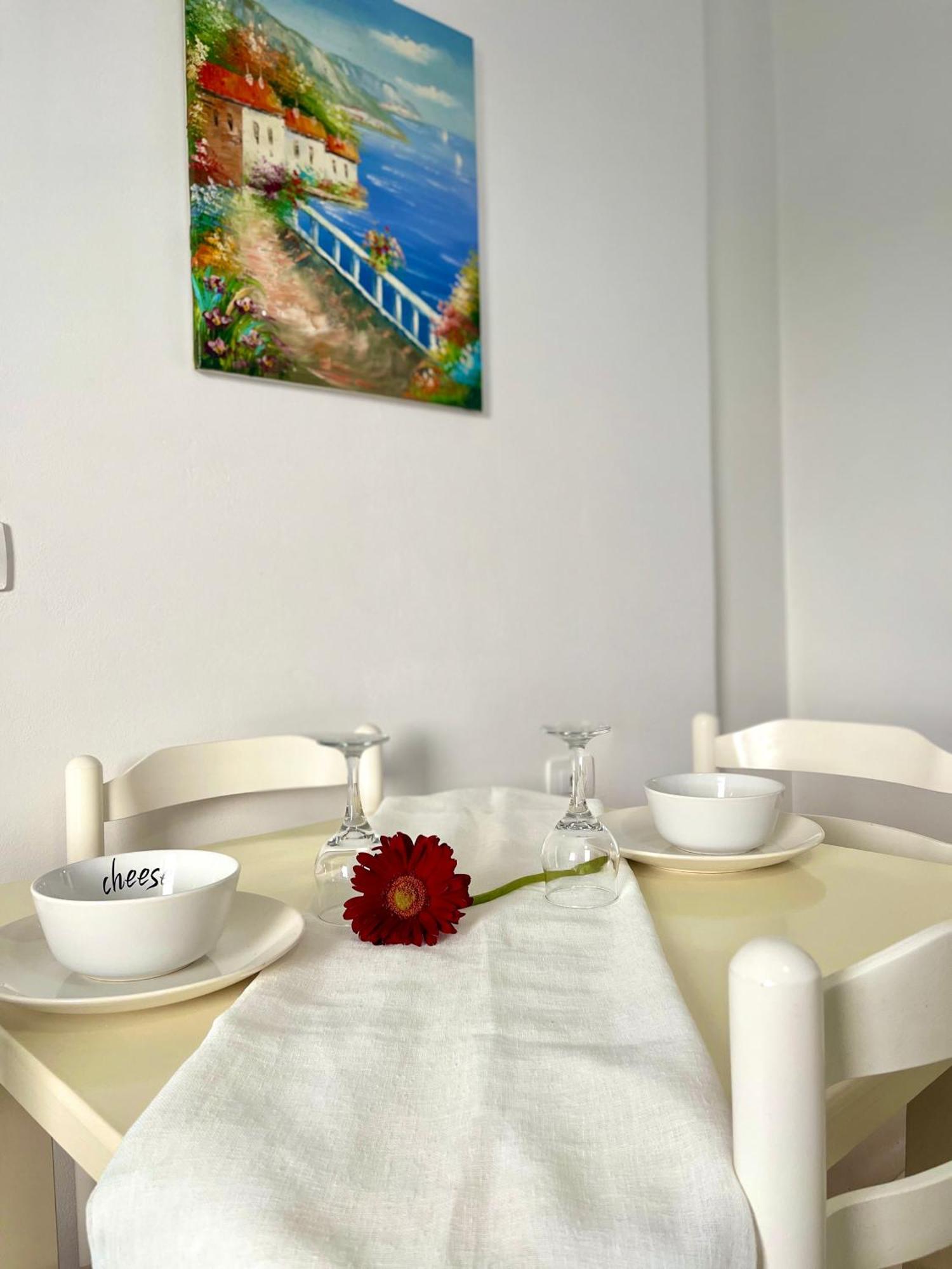 Guesthouse Shehu Ксамил Экстерьер фото